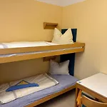 Jugendherberge Toenning Hostel